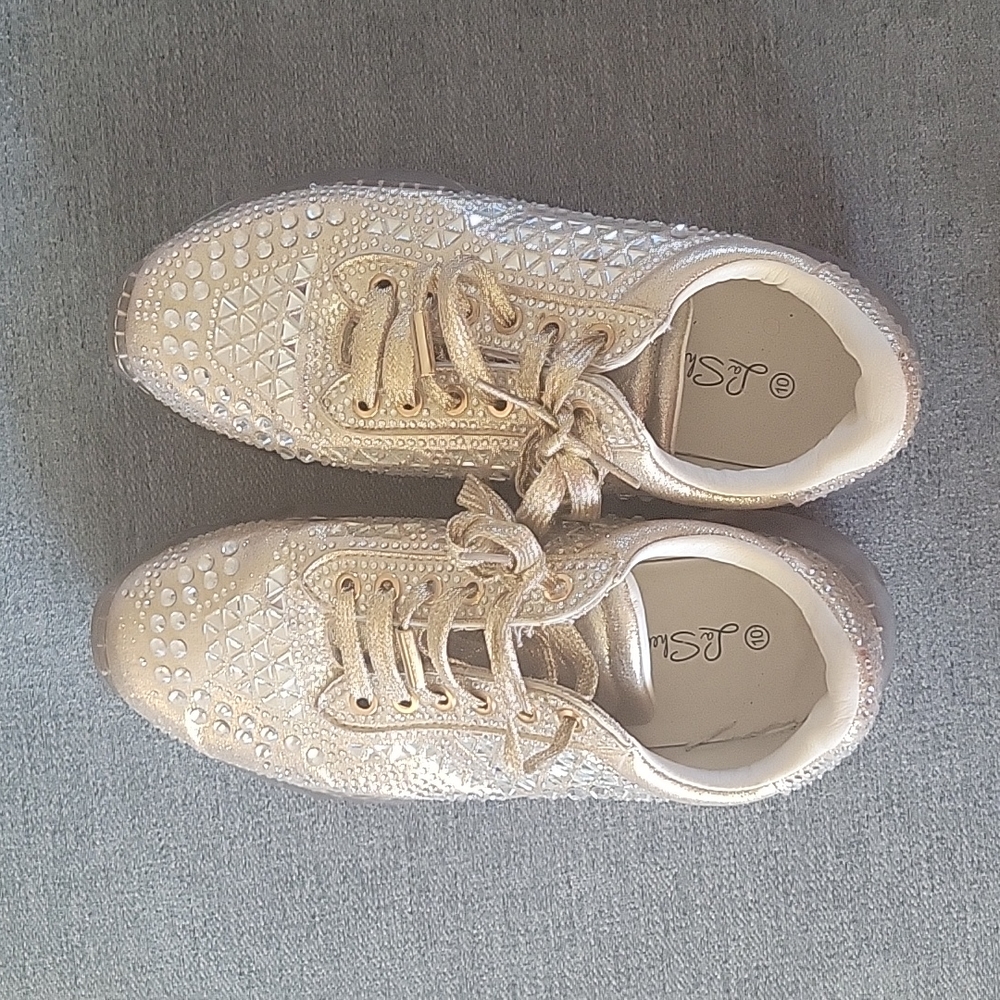 La Sheelah sparkly sneakers